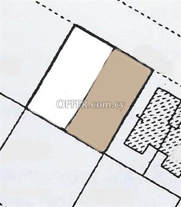 Half Residential Plot Of 275 Sq.M.  Near Lakatamia's Police Station - 1