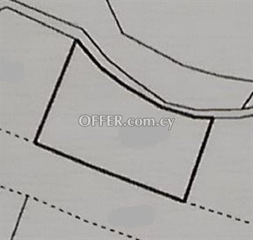 Residential Plot Of 544 Sq.M.  In Anayia
