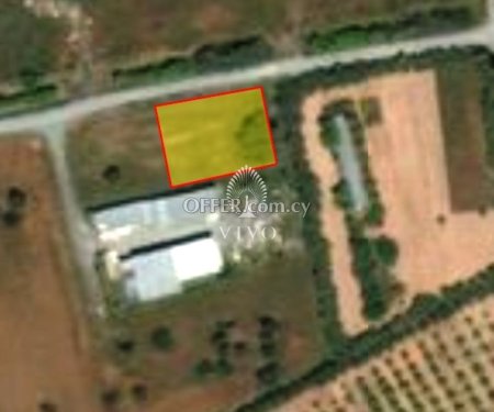 PLOT IN ERIMI 685 sqm - 2