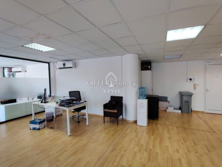 OFFICE SPACE OF 95 M2 IN THE CITY CENTER - 7