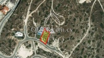 RESIDENTIAL PLOT OF 806 M2 IN AGIOS TYCHON WITH THE BEST VIEWS - 2