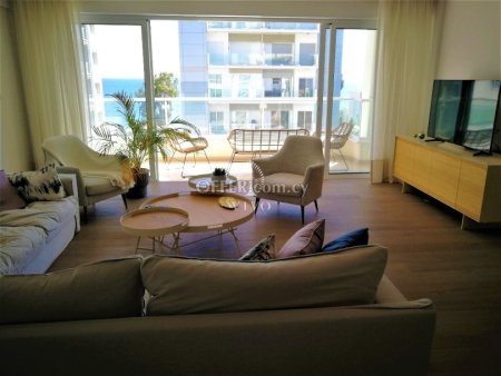 STYLISH MODERN 3 BEDROOM FLAT IN POT. GERMASOGEIAS SEAFRONT - 11