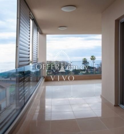 LUXURY APARTMENT OF THREE BEDROOMS WITH SEA VIEWS! - 11