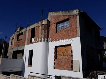 Unfinished 4 Bedroom House With Large Basement In Anthoupolis - Nicosi - 7