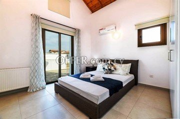 4 Bedroom Luxury Villa  In Agia Napa, Ammochostos - 7