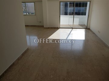 Spacious And Bright 3 Bedroom Apartment  Or  In Strovolos - 7