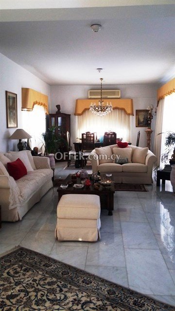 4 Bedrooms House With Swimming Pool  In Latsia Area - 7