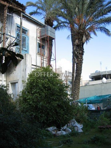 Listed And Traditional House  In Old Town Of Nicosia In A Plot Of 320  - 7