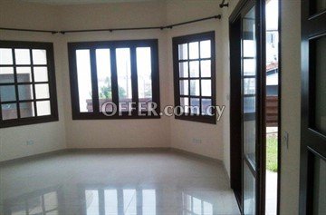 4 Bedroom Detached House  In Anthoupoli, Nicosia - 6