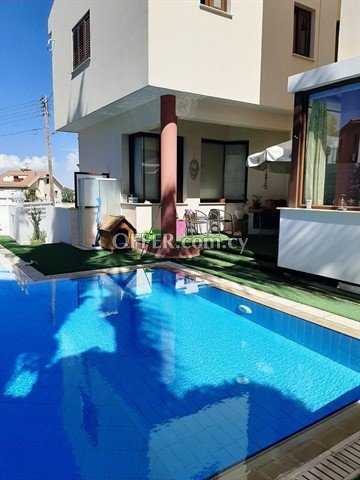 4 Bedroom Villa /Rent In Green Dot Area Strovolos, Nicosia - 6