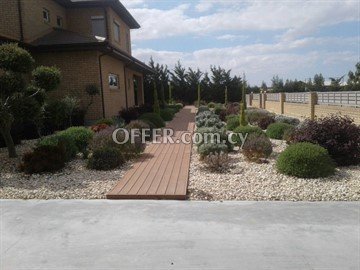 4 Bedroom Wooden And Metal Frame House  On A Plot Of 5379 Sq.M. In Dal - 6