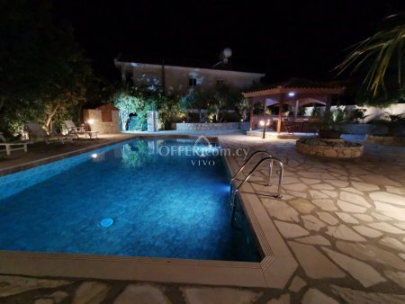 6 BEDROOM  VILLA with PANORAMIC CITY VIEW IN AYIA FYLA - 9