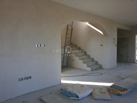 HOUSE UNDER CONSTUCTION IN MARONI - 9