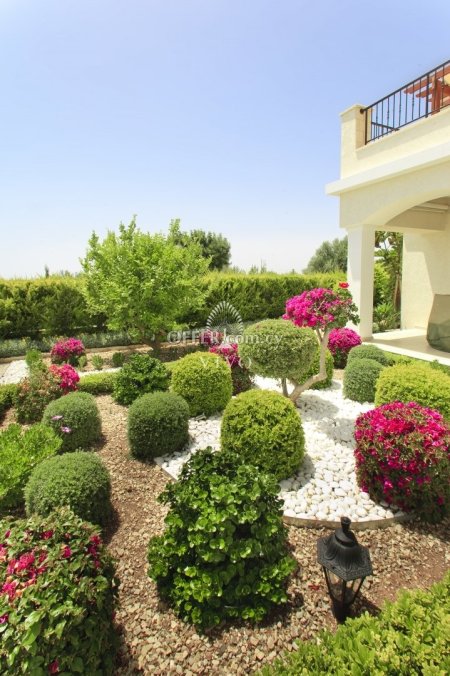 LUXURY THREE BEDROOM VILLA IN KOUKLIA - 5