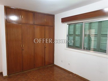 Spacious 3 Bedroom Apartment  In Lykavitos, Lefkosia - 5