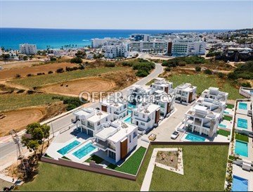 Impressive 4 Bedroom Villa With Swimming Pool And Modern Architecture  - 9