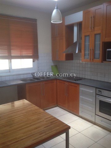Very Nice Spacious 3 Bedroom Upper House  In Engomi With 60 Sq.M. Roof - 5