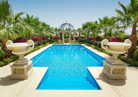 LUXURY THREE BEDROOM VILLA IN KOUKLIA - 4