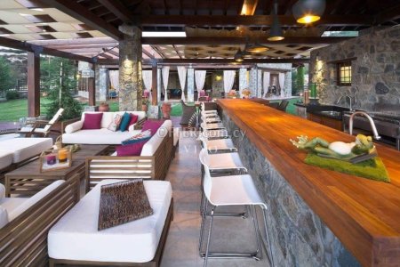 OFF PLAN BREATHTAKING MOUNTAIN VILLA WITH PANORAMIC VIEWS - 8