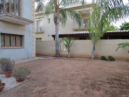 4 BEDROOM VILLA WITH SEPARATE  MAIDS QUARTERS - 8