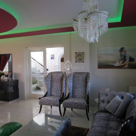 ANCIENT GREEK STYLE FULLY FURNISHED VILLA IN KALOGIROI - 7