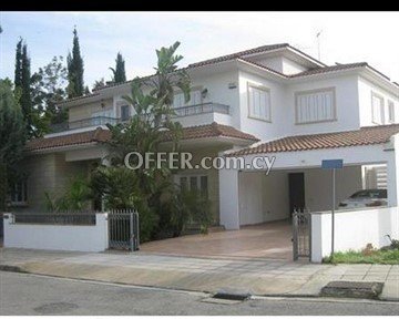 Spacious Deluxe Luxury 6 Bedroom House  In Strovolos - 3