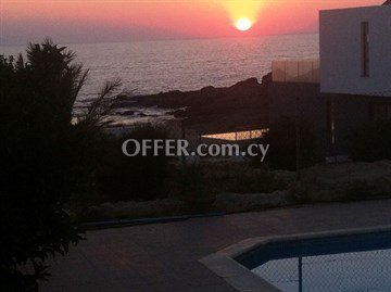 Nea Dimmata Paphos
3 Double Bedroom Private Holiday Beach Villa   - 3