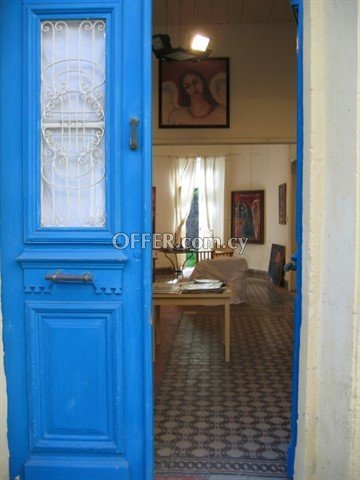 Listed And Traditional House  In Old Town Of Nicosia In A Plot Of 320  - 3
