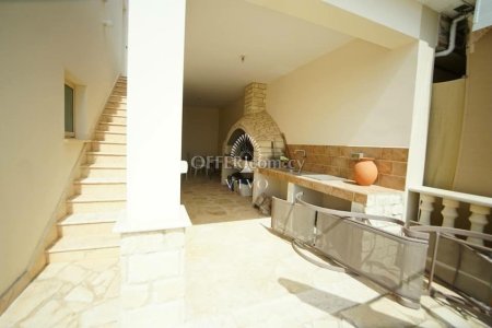 FANTASTIC THREE BEDROOM VILLA WITH SWIMMING POOL IN  EMBA, PAPHOS - 6