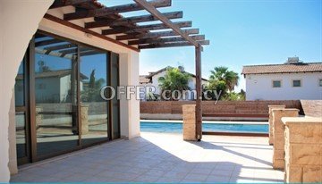 2 Bedroom Bungalow With Swimming Pool And Tittle Deed In Ayia Thekla - - 2