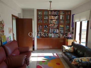 Spacious And Bright 3 Bedroom House  In Psimolofou In A Large Piece Of - 2