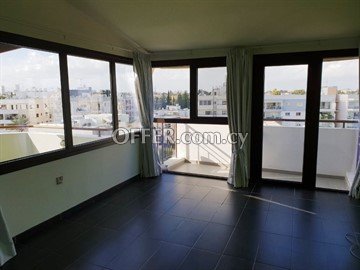 3 Bedroom Penthouse Apartment  In Palouriotissa, Nicosia - 2