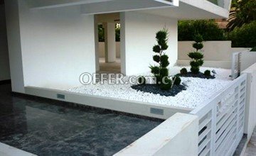 Luxury 3 Bedroom Penthouse Apartment /Rent In Engomi, Nicosia - 2