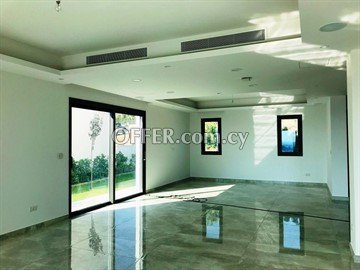 6 Bedroom Luxury Villa Private Pool  In Moutagiaka, Limassol - 4