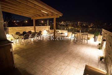 Luxury Penthouse 3 Bedroom  Or  With Majestic Roof Garden, Mesa Geiton - 2