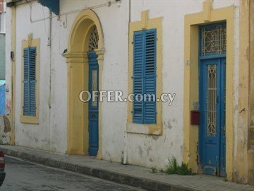 Listed And Traditional House  In Old Town Of Nicosia In A Plot Of 320  - 2
