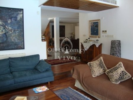 3 BEDROOM  HOUSE WITH SWIMMING POOL IN THE CENTER  OF LIMASSOL - 5