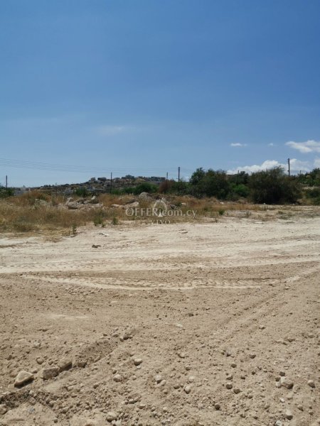 RESIDENTIAL FLAT SURFACE PLOT 668m2 IN AGIOS ATHANASIOS! - 3
