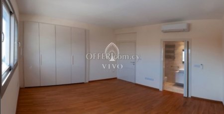 LUXURY APARTMENT OF THREE BEDROOMS ACROSS THE BEACH! - 5