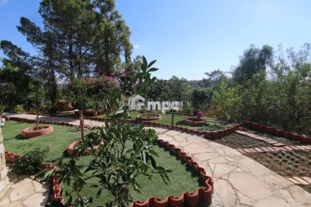 House in Pyrga For Sale - 1