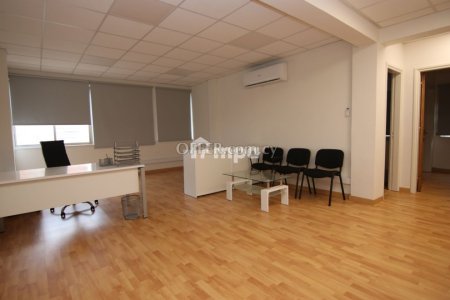 Office in the city center for rent