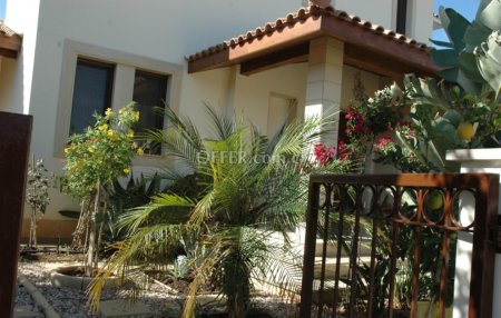 New For Sale €750,000 House 3 bedrooms, Detached Latsia (Lakkia) Nicosia - 9