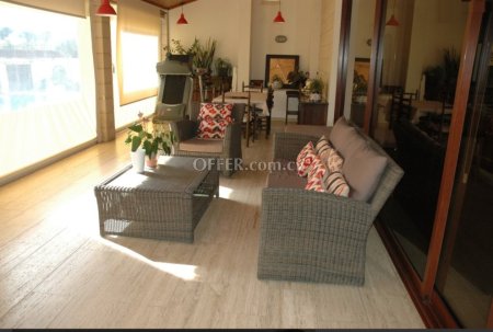 New For Sale €750,000 House 3 bedrooms, Detached Latsia (Lakkia) Nicosia - 8