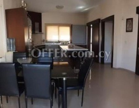 For Sale, Three-Bedroom Detached House in Agia Varvara - 9