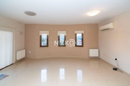 3 bedrooms + office detached house unfurnished - 17