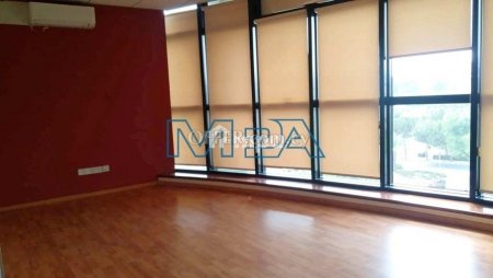 Office In Nicosia's City Center For Rent - 4