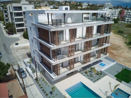 Penthouse for sale in Agios Tychonas area of Limassol - 9