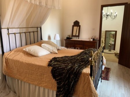 4-bedroom Detached Villa 220 sqm in Anogyra - 3