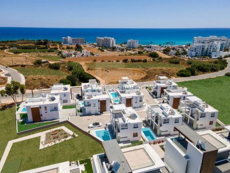 Five bedroom detached house for sale in Protaras with private swimming pool