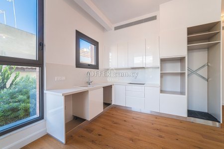 TWO BEDROOM FLAT FOR SALE IN THE HEART OF LIMASSOL - 7